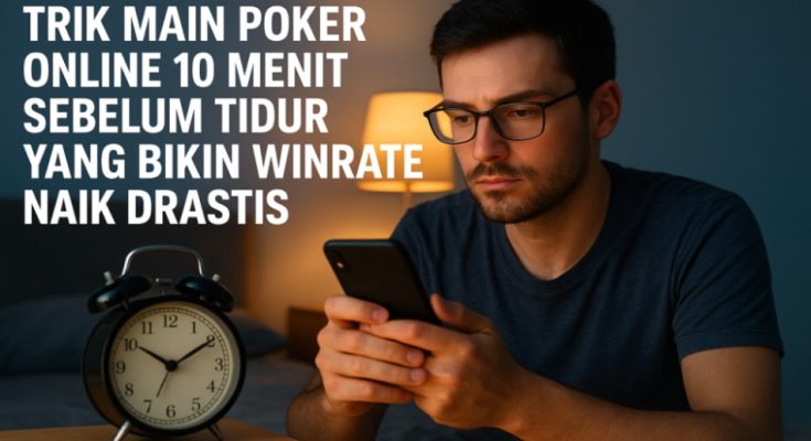 seorang pria main poker online